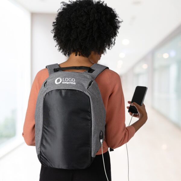 Mochila Anti-Furto USB - Imagem 2