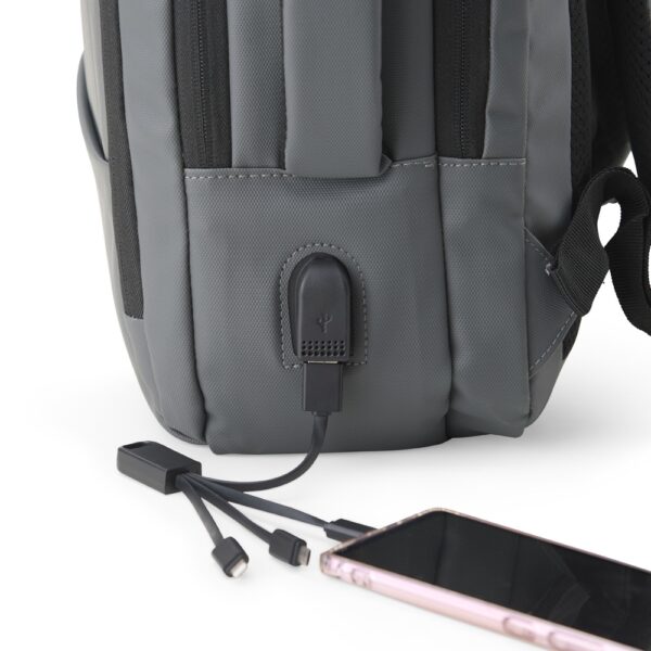 Mochila Couro Sintético USB 23 Litros - Imagem 4
